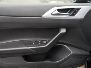 Volkswagen Taigo 1.0 TSI Goal DSG Ganzjahresreifen ParkAssist