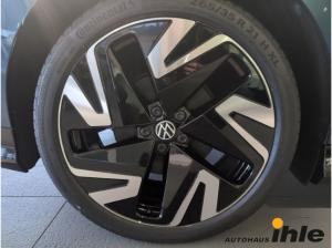 Volkswagen ID.7 Tourer Pro 77 kWh WÄRMEPUMPE+AHK+21''+MATRIX