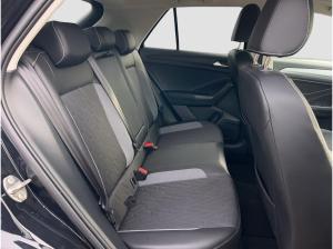 Volkswagen T-Roc Life 1.5 TSI 5JGAR LED ACC Kamera GOAL
