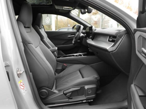 Audi Q3 Sportback 	 2 x S line ACC LED+ TechPlus Pano virtual