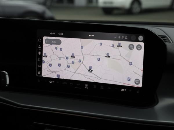 Audi Q3 Sportback 	 2 x S line ACC LED+ TechPlus Pano virtual