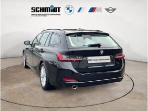 BMW 318 318d Touring Aut. + AHK + Driving Assistant