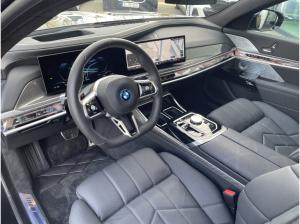 BMW i7 xDrive60 M Sport || Massage B&W TheatreScreen UPE:192.000,-EUR