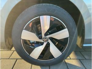 Volkswagen Passat Business 1.5eTSI DSG ACC,AHK,NAVI,IQ.LIGHT,HuD