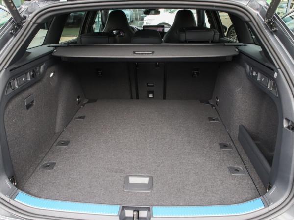 Skoda Superb Combi 2.0 TDI 4x4 Sportline DSG AHK Navi