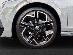 Volkswagen Golf R-Line 1,5 l eTSI OPF 150 PS 7-Gang-DSG - Gewerbekunden