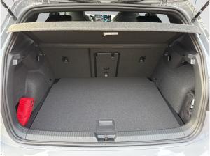 Volkswagen Golf R-Line 1,5 l eTSI OPF 150 PS 7-Gang-DSG - Gewerbekunden