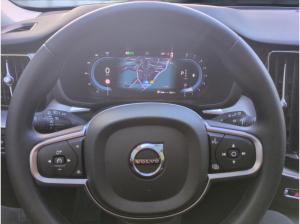 Volvo XC60 B4 (Benzin) Momentum Pro 2WD Automatik Navi