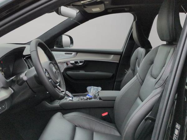 Volvo XC90 T8 AWD Ultra Black Edition+Luft+Akustik+Nappa