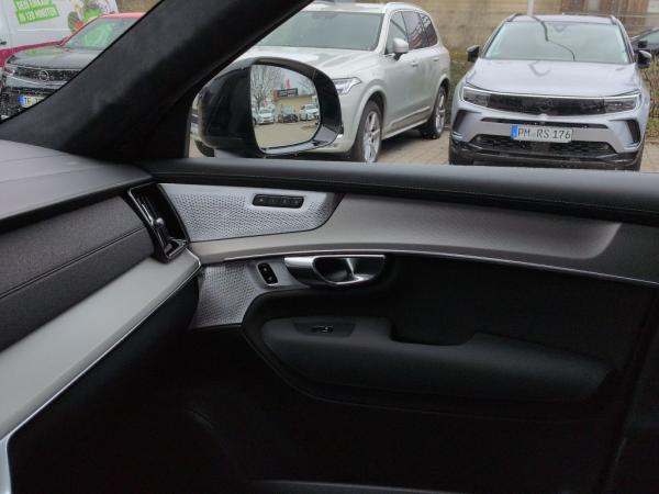 Volvo XC90 T8 AWD Ultra Black Edition+Luft+Akustik+Nappa