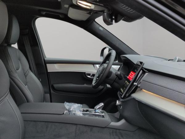 Volvo XC90 T8 AWD Ultra Black Edition+Luft+Akustik+Nappa