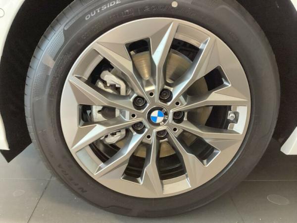 BMW 116 Lenkrhz, Keyless, Matrix, Navi, Kamera, Shz - TOP KONDITIONEN