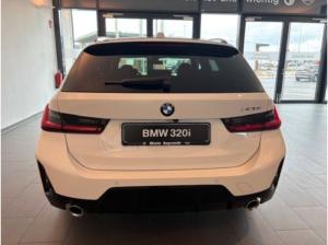 BMW 320 320i Touring M-SPORT *TOP AUSSTATTUNG* ÜBER 22%+ RABATT