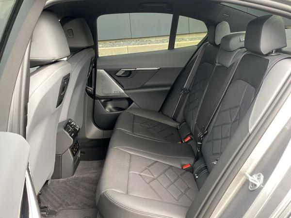 BMW i5 xDrive40 Limo. M-PRO *0,25% Versteuerung und sehr gute Konditionen ZUSCHNAPPEN*