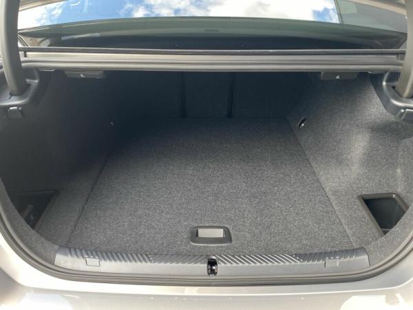 BMW i5 xDrive40 Limo. M-PRO *0,25% Versteuerung und sehr gute Konditionen ZUSCHNAPPEN*