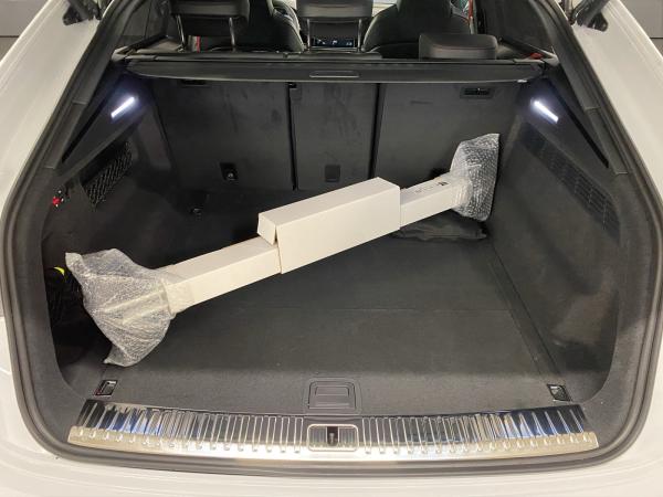 Audi Q8 3.0 quattro TDI W Pano S-line ACC AHK AUT 360 Audi Q8 3.0 quattro TDI W Pano S-line ACC AHK AUT 360