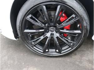 Audi Q8 competition+ 50 TDI quattro / Pano, AHK, B&O