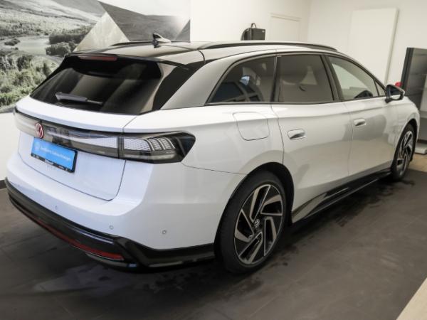 Volkswagen ID.7 Tourer Pro Panodach AHK Winterräder
