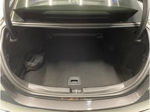 Mercedes-Benz C 180 Edition AMG Winterpaket Night