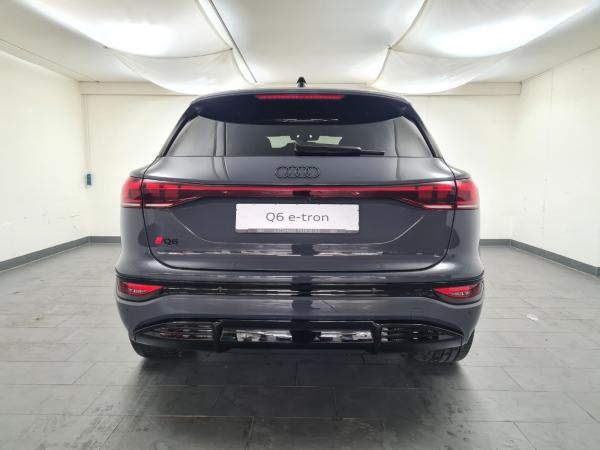 Audi Q6 e-tron qu Tech pro Pano Carbon B&O S-Sitz Nav