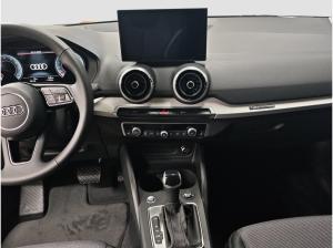 Audi Q2 35 TFSI MATRIX Virtual Kamera Navi+