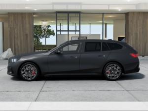 BMW i5 xDrive40 Touring ab 07/2026 als Vorführwagen!