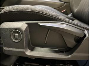 Audi Q3 SUV TDI S tronic ACC AHK AUT Kam. LED