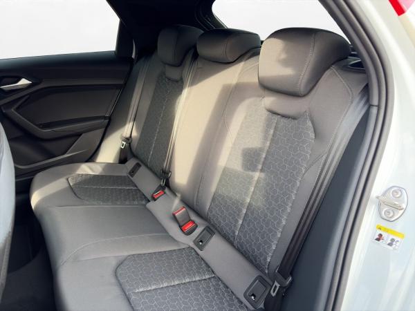 Audi A1 Sportback 30 TFSI S-LINE HERITAGE 8-FACH BEREIFT