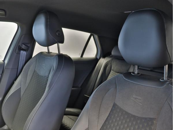 Volkswagen T-Roc T-ROC R-Line 1.5eTSI BLACKSTYLE+LED+360°+HUD+20"ALU