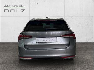 Skoda Octavia Combi Selection 2.0 TDI DSG NAVI ACC HUD LED 360° JAHRESWAGEN