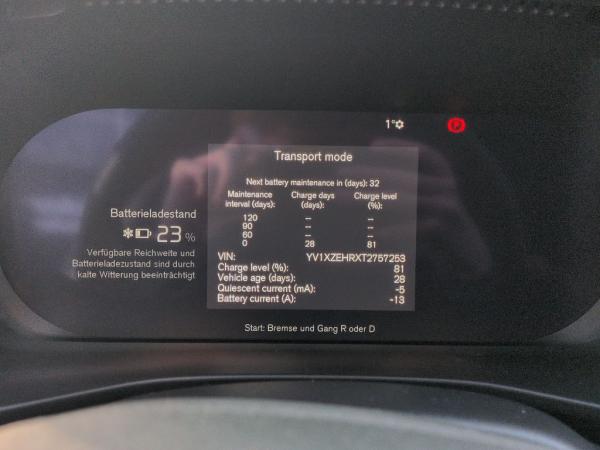 Volvo EX40 Single M. Ext. Range Plus Black Edition