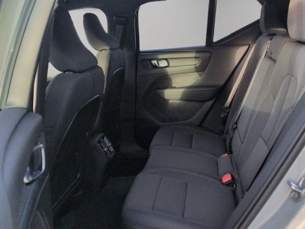 Volvo EX40 Single M. Ext. Range Plus Black Edition