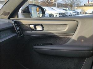 Volvo EX40 Single M. Ext. Range Plus Black Edition