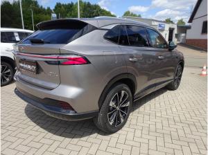 MG HS Luxury Hybrid +