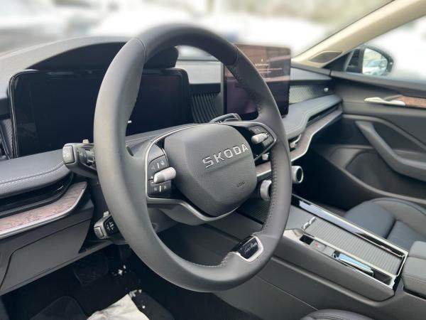 Skoda Superb Combi 2.0 TDI DSG 4x4 L&K *VERSCHIEDENE FARBEN*Sofort Verfügbar*