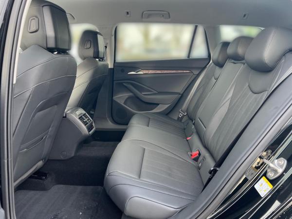 Skoda Superb Combi 2.0 TDI DSG 4x4 L&K *VERSCHIEDENE FARBEN*Sofort Verfügbar*