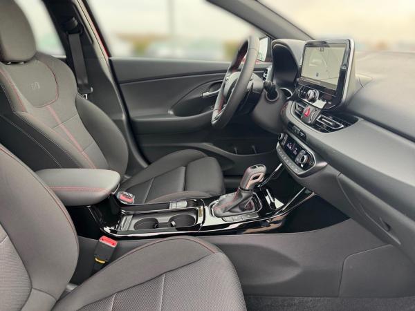Hyundai i30 1.5T-GDi DCT 48V N-Line Pano/Navi/GRA/Kamera