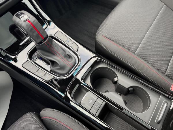 Hyundai i30 1.5T-GDi DCT 48V N-Line Pano/Navi/GRA/Kamera