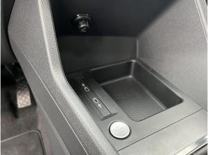 Volkswagen Caddy NFZ5-Sitzer 2,0 l TDI MFL+NAVI+GJR+KLIMA