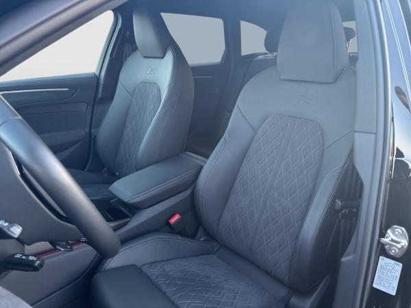 Audi A6 Avant TDI quattro S tronic edition one Intr. S line