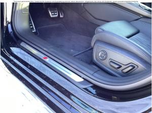 Audi A6 Avant TDI quattro S tronic edition one Intr. S line