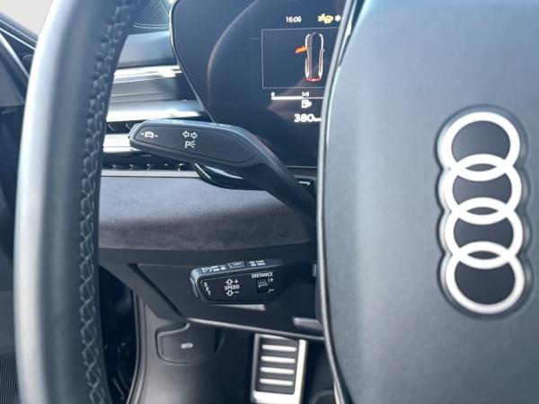 Audi A6 Avant TDI quattro S tronic edition one Intr. S line