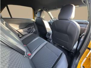Volkswagen T-Roc R-Line 1.5 eTSI Matrix/Nav/ACC/Keyless/20"