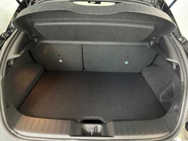 Nissan Juke 1.6 Hybrid N-Connecta + Winterpaket