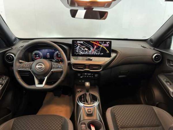 Nissan Juke 1.6 Hybrid N-Connecta + Winterpaket