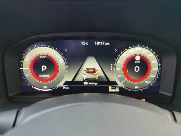 Nissan Juke 1.6 Hybrid N-Design + Tech-Paket + BOSE