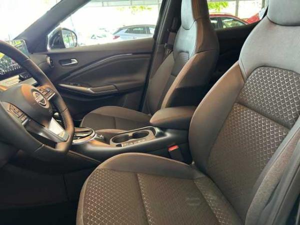 Nissan Juke 1.6 Hybrid N-Connecta + Winterpaket