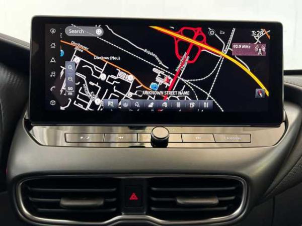 Nissan Juke 1.6 Hybrid N-Connecta + Winterpaket