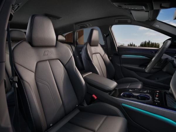 Audi A6 Avant e-hybrid quattro AHK Matrix Memory Gewerbeleasing