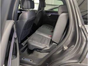 Volkswagen Touareg R-Line 4Motion 3.0 TDI 170 kW - HD-Matrix IQ.Drive AHK Rear View GJR Navi HUD SHZ AHK CarPlay LM